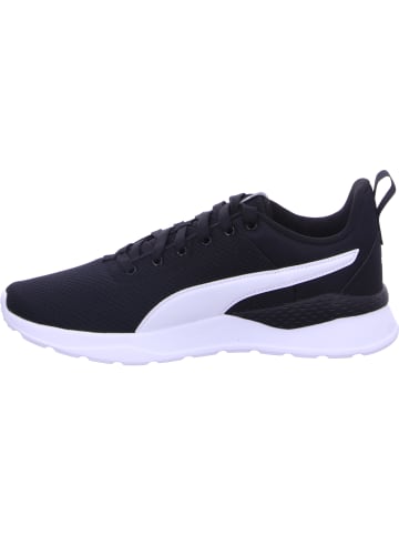 Puma Schnürschuh in schwarz