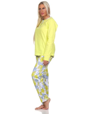 NORMANN Pyjama Schlafanzug langarm Hose floralem print in grün