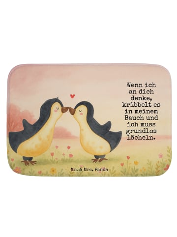 Mr. & Mrs. Panda Badematte Pinguine Kuss Design mit Spruch in Weiß