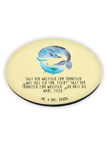 Mr. & Mrs. Panda Kühlschrankmagnet Walfisch Thunfisch mit Spruch in Gelb Pastell