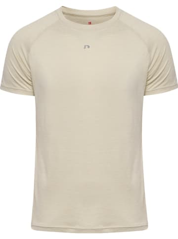 Newline T-Shirt "Nwlactive T-Shirt S/S" in Beige