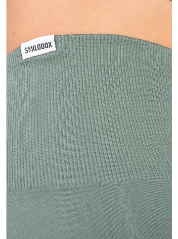SMILODOX Leggings Amaze Scrunch Pro in Olive