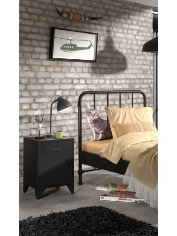 58 aufm Kessel NACHTKOMMODE Kay 40x40x60 Industrial Design aus Metall Schwarz