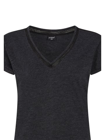 Protest " PRTMondaysi in True Black