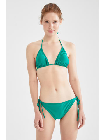 DeFacto Bikini-Hose REGULAR FIT in Grün