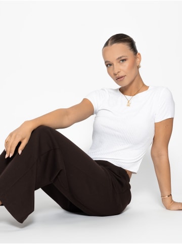 SASSYCLASSY Crop-Shirt in Weiß