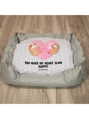 Mr. & Mrs. Panda Hundesofa Faultiere Herz mit Spruch in Grau Pastell