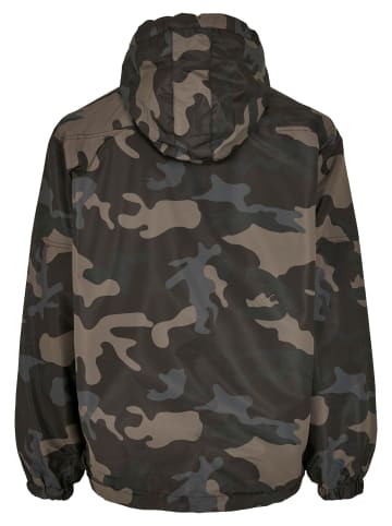 Brandit Windbreaker in darkcamo