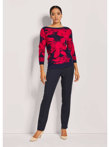 MADELEINE Strickpullover mit U-Boot-Ausschnitt in marine / rubinrot