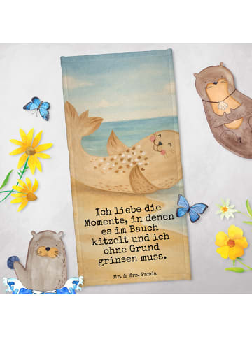 Mr. & Mrs. Panda Handtuch Robbe Liegen Design mit Spruch in Gelb Pastell