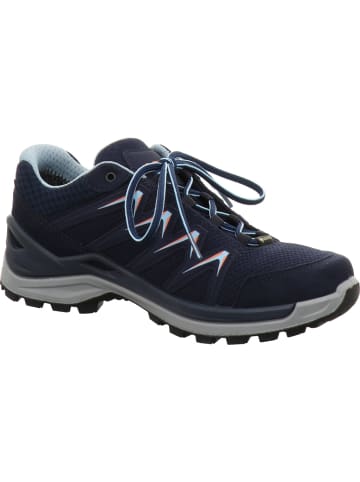 LOWA Wanderschuhe in blau