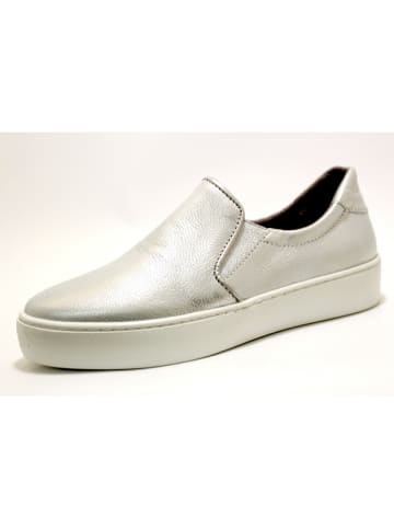 Marco Tozzi Sneakers in grau