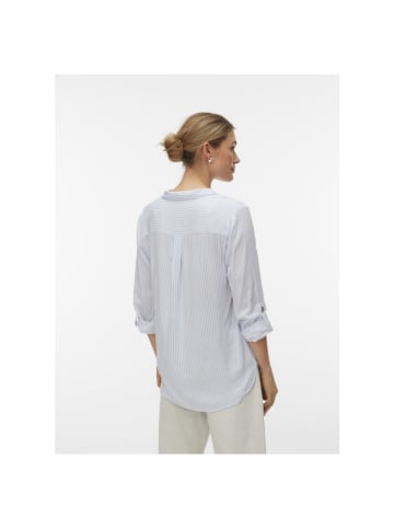 Vero Moda Langarmbluse in Brunnera Blue2