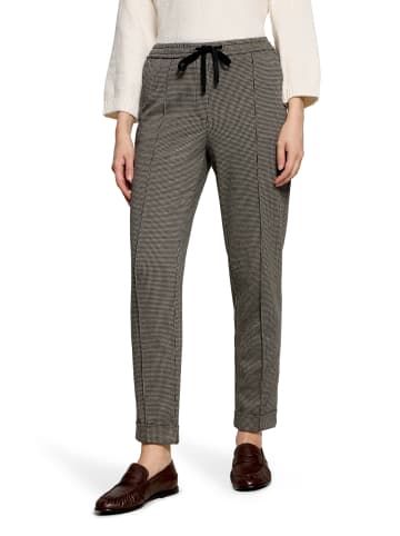 BETTY & CO Schlupfhose mit Muster in Nature/Black