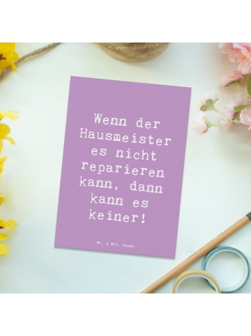Mr. & Mrs. Panda Ansichtskarte Spruch Hausmeister Hilfe mit Spruch in Lavendeltraum