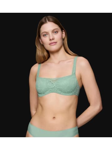 Triumph Illusion Lace Balconette BH in Misty Turquoise