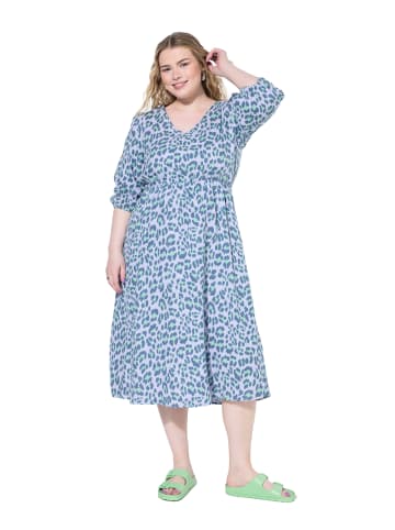 Studio Untold Midikleid in lavendel