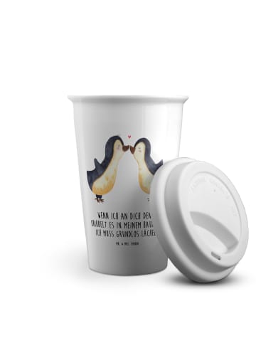 Mr. & Mrs. Panda Kaffeebecher Pinguine Kuss mit Spruch in Weiß