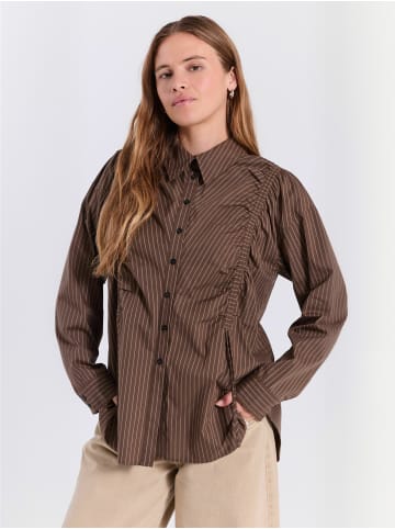 Hemd Augusta in Dark Brown with Stripes