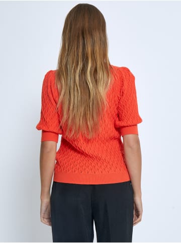 Peppercorn T-Shirt in GRENADINE