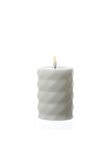 Deluxe Homeart LED Kerze Mia mit Rautenmuster Echtwachs H: 10cm D: 7,5m weiß