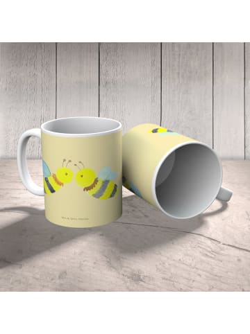 Mr. & Mrs. Panda Kindertasse Biene Liebe ohne Spruch in Gelb Pastell