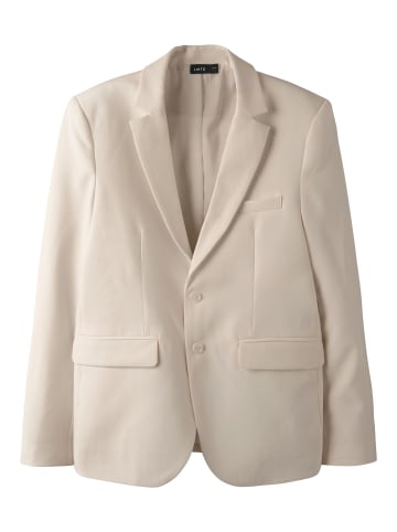 name it Blazer in Moonbeam1