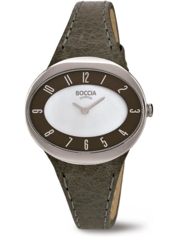 Boccia Uhr in Weiß