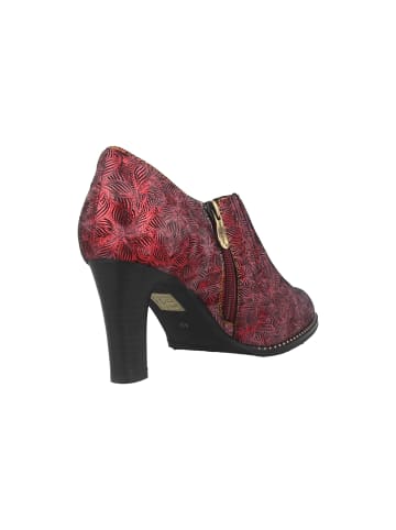 Spring Footwear Pumps in Rot