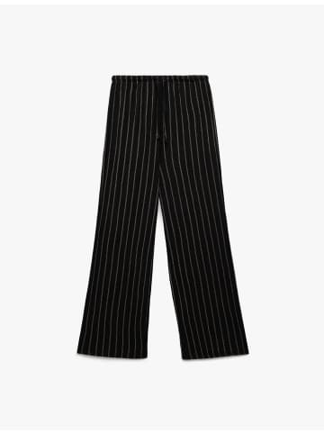 KOTON HOSEN in Schwarz Gestreift