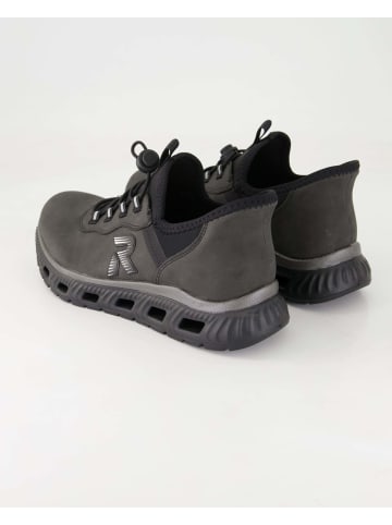 rieker Slip On Sneaker in Schwarz