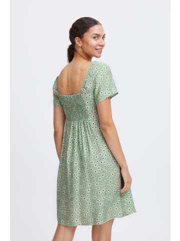 b. young BYIBANO SHORT DRESS 2 - LIGHT WOVEN Regular fit in Fair Green Flowers Mix