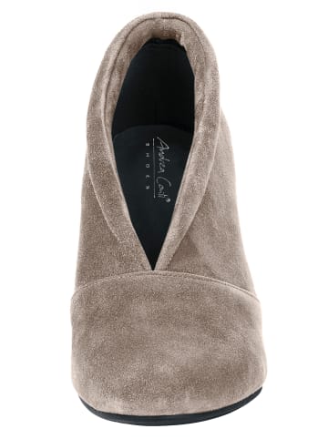 Andrea Conti Pumps in taupe