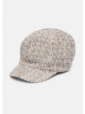 comma Hut  in 93P7_beige