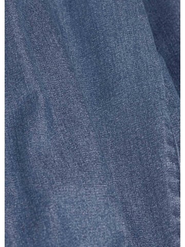 GOLDNER Kurzgröße:  Jeanshose Lange Freizeithose BELLA mit Formbund in hellblau