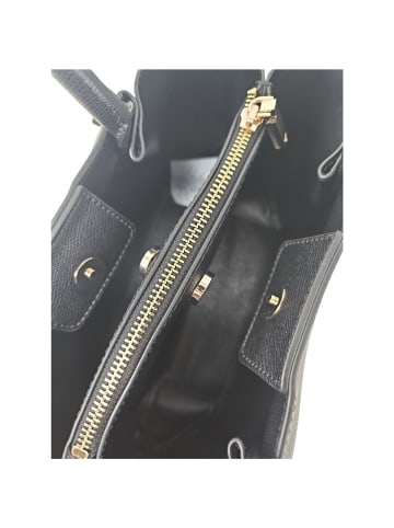 Guess Tasche GUESS Amorette Girlfriend in Schwarz