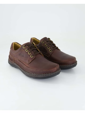 Clarks Anzug- & Businessschuhe in Braun