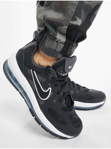 Nike Turnschuhe in black/black/anthracite/white