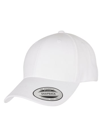  Flexfit Snapback in white