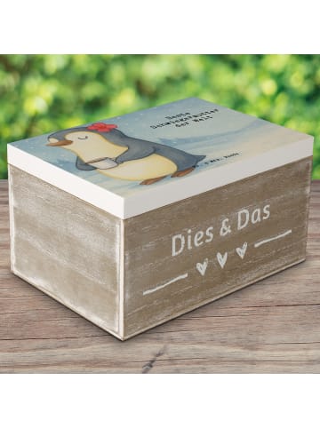 Mr. & Mrs. Panda Geschenkbox Pinguin Beste Schwiegermutter der W... in Weiß