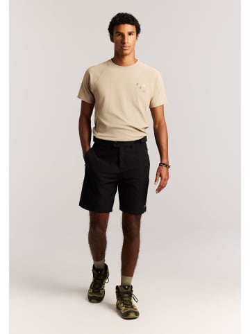 Protest " PRTBarwick in True Black