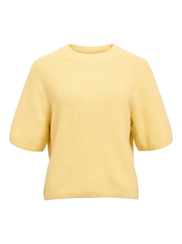 Object Pullover in Sunlight