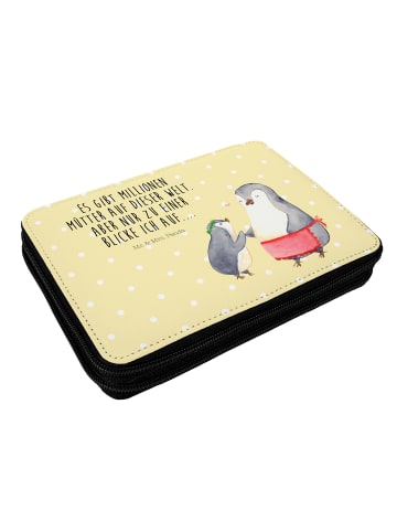 Mr. & Mrs. Panda Stiftemappe Pinguin mit Kind mit Spruch in Gelb Pastell