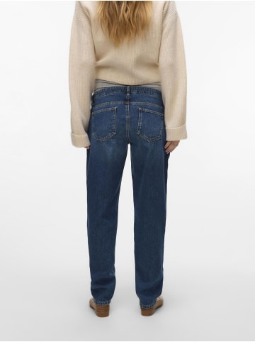 mama licious Mom Fit Umstandsjeans in Medium Blue Denim