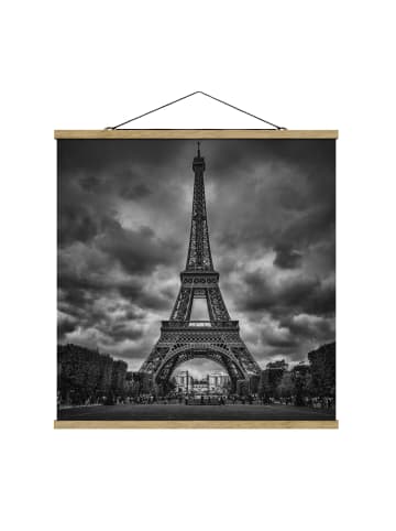 WALLART Stoffbild - Eiffelturm vor Wolken schwarz-weiß in Schwarz-Weiß