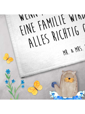 Mr. & Mrs. Panda Handtuch Avocado Pärchen mit Spruch in Weiß