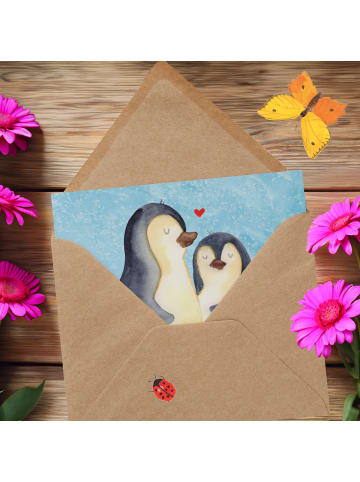 Mr. & Mrs. Panda Einladungskarte Pinguin umarmen ohne Spruch in Eisblau