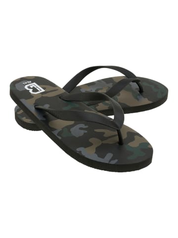 Brandit Shoes in dark camouflage