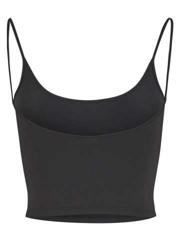 Urban Classics Cropped Tee in black