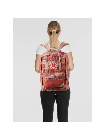FJÄLLRÄVEN Kanken 15 Daypack 38 cm in chalkrose-hidden animals